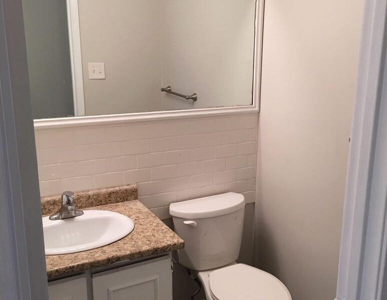 2PowderRoom